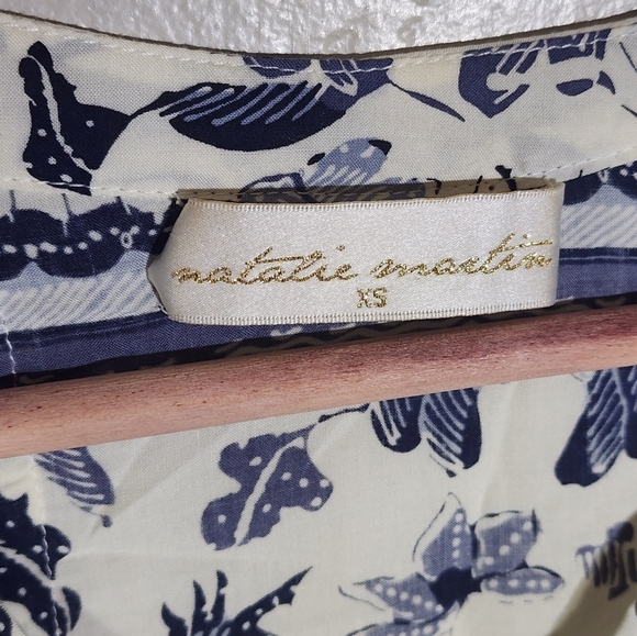 Natalie Martin Floral Print Women's Top - Blue and White - Picture 5 of 5